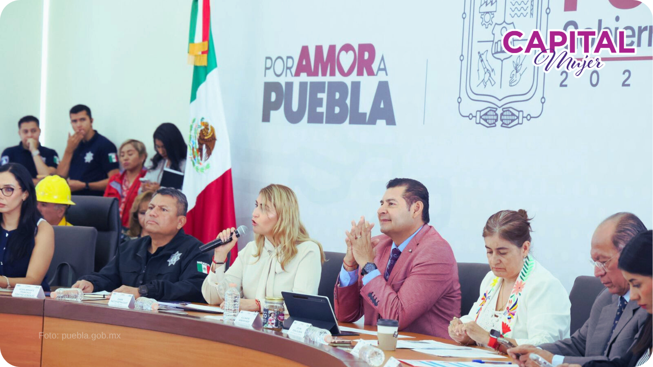 Alejandro Armenta presume baja de feminicidios en Puebla